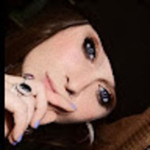 Meet your Posher, Kaylin